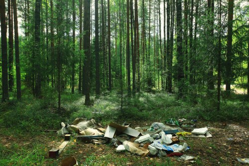 Professional garden clearance in Whitechapel